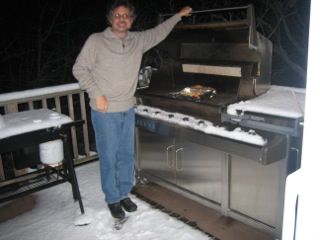 STEVEN WINTER GRILLING.jpg